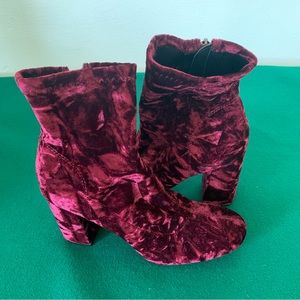Womens MIA Velvet Purple 3 Inch Heel Ankle Boots Size 8.5